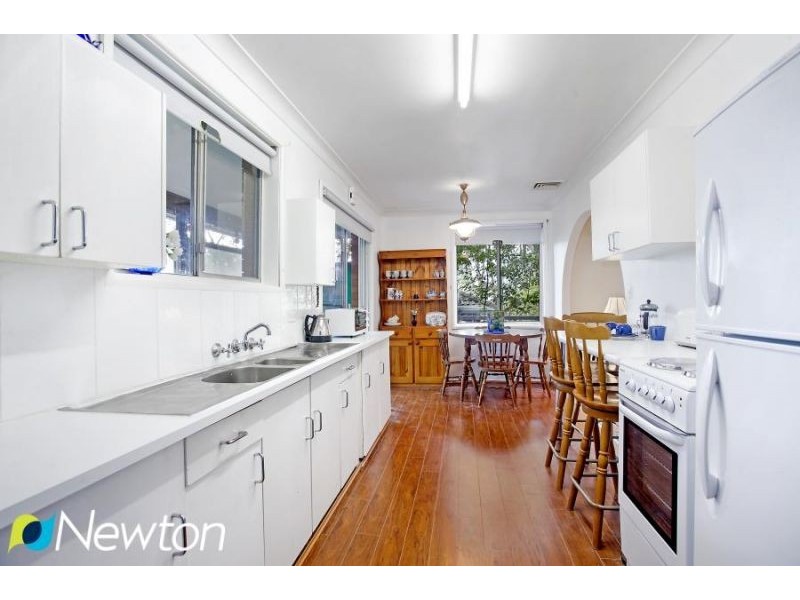 55 Oak Road, Kirrawee NSW 2232