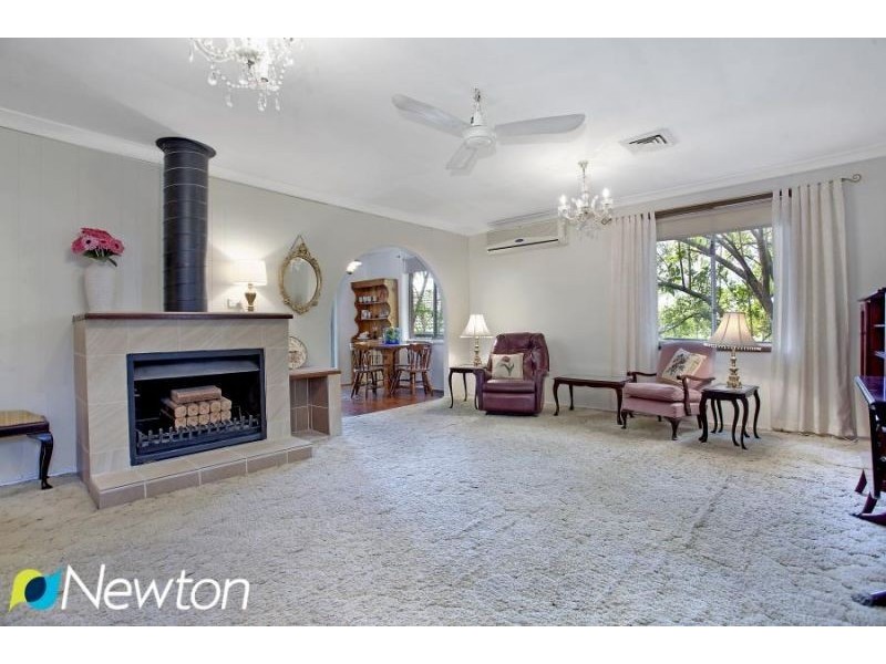 55 Oak Road, Kirrawee NSW 2232