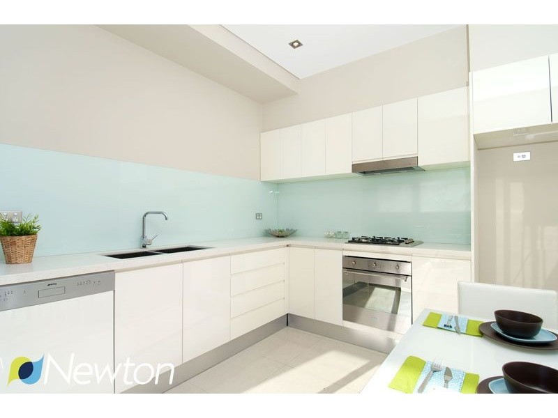 12/21 High Street, Caringbah NSW 2229