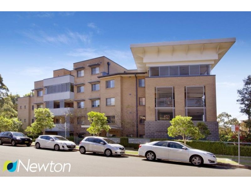 25/18 Gray Street, Sutherland NSW 2232