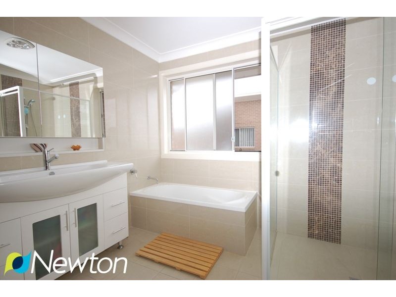 4/17 Jacaranda Rd, Caringbah NSW 2229