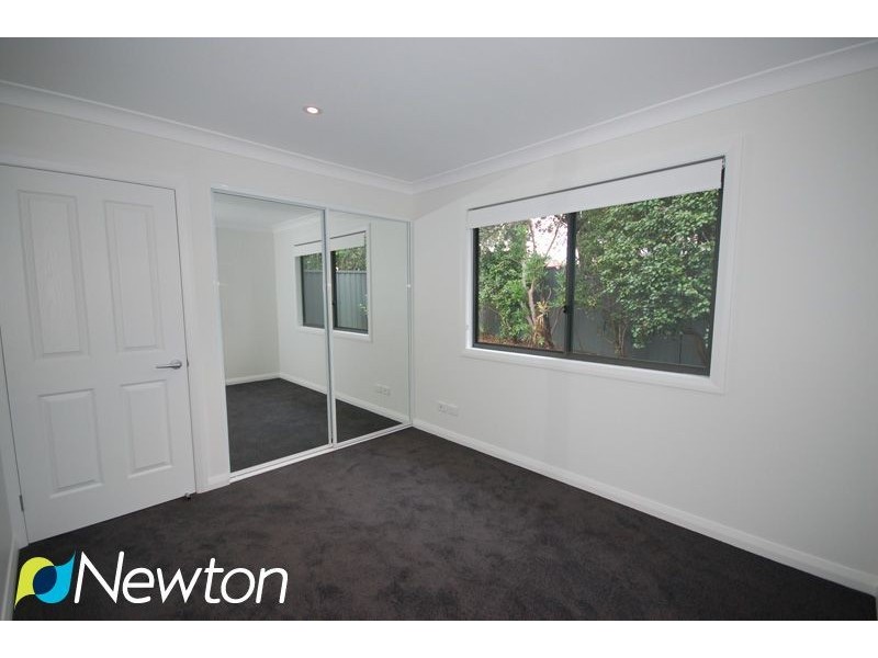 1A Deakin Place, Kirrawee NSW 2232