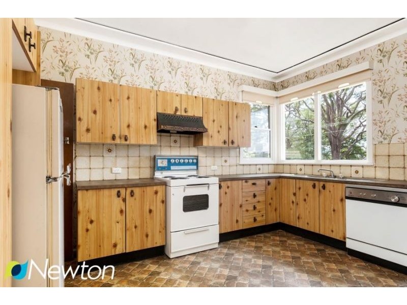 11 Immarna Avenue, Lilli Pilli NSW 2229