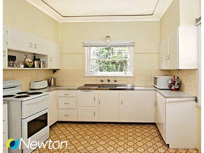 208 President Avenue, Miranda NSW 2228