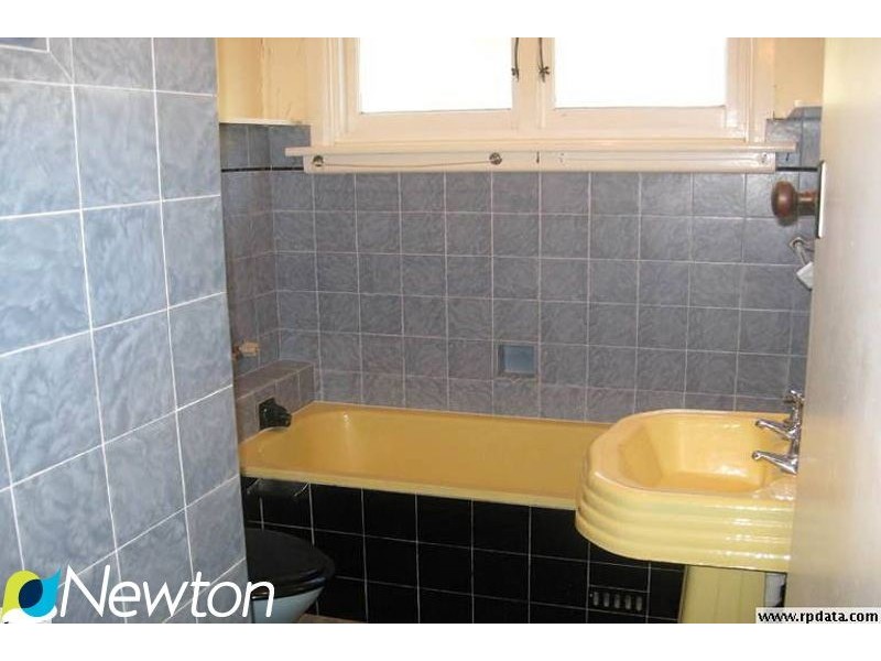 208 President Avenue, Miranda NSW 2228