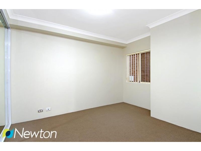 2/50-54 The Grand Parade, Sutherland NSW 2232