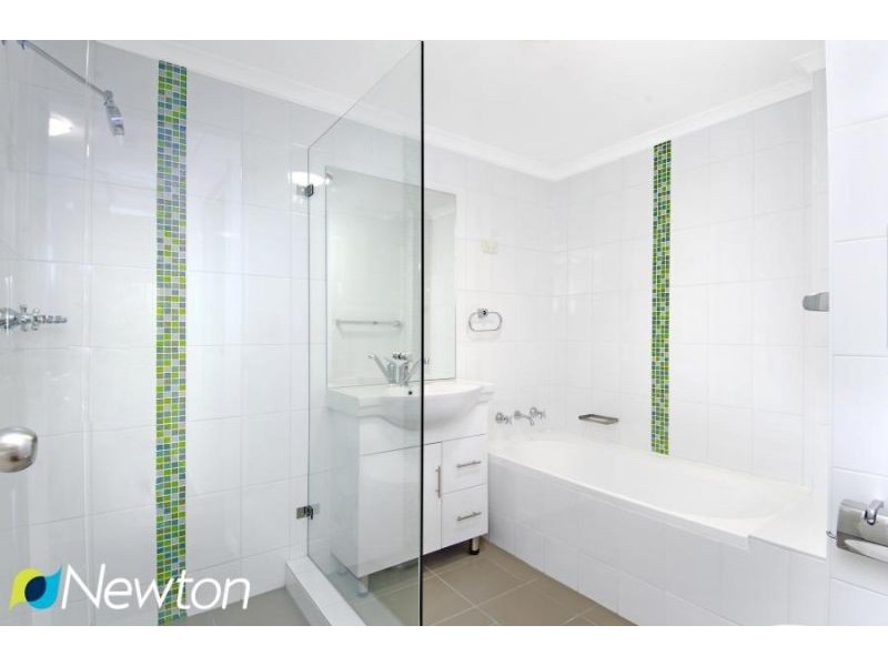 2/50-54 The Grand Parade, Sutherland NSW 2232