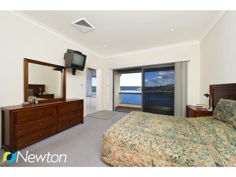 18-20 Maroopna Road, Yowie Bay NSW 2228