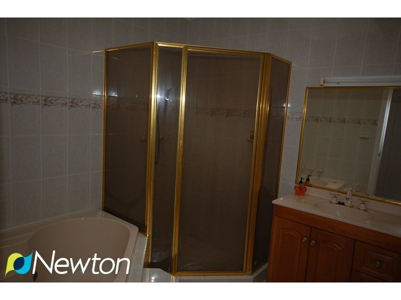 2/464 Port Hacking Rd, Caringbah NSW 2229