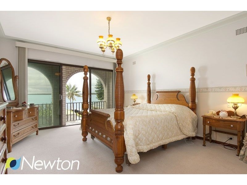 14 Woodlands Road, Taren Point NSW 2229