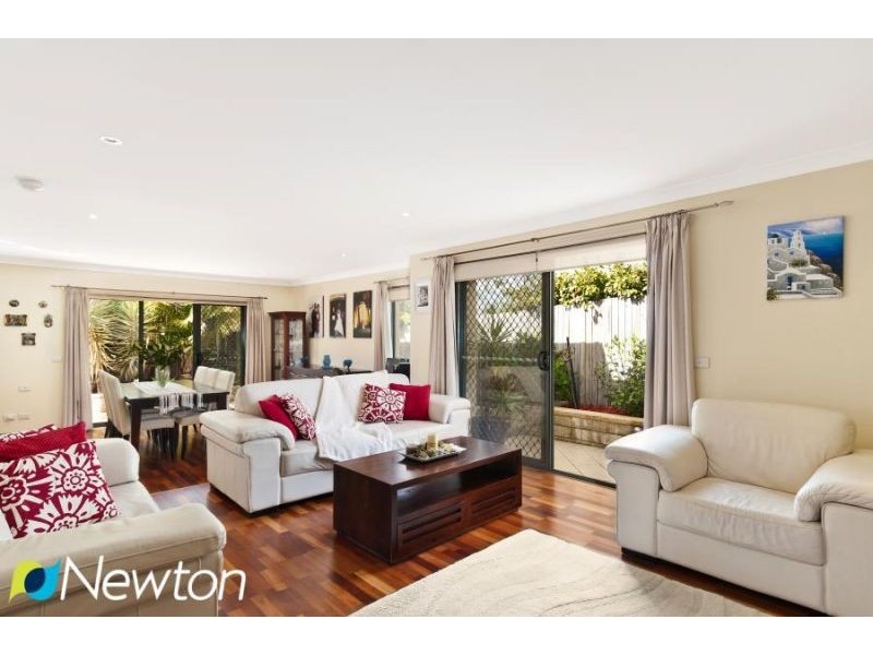 2/129-131 Kareena Road, Miranda NSW 2228