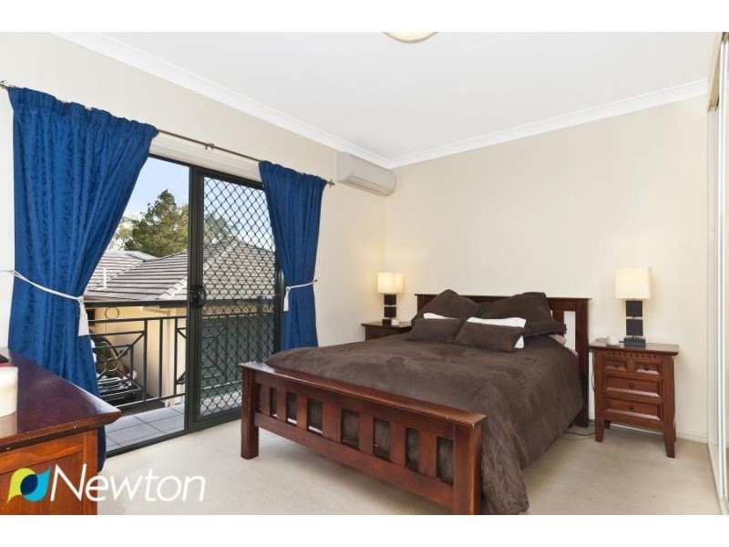2/129-131 Kareena Road, Miranda NSW 2228