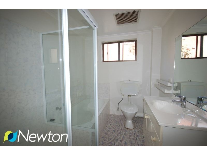 2/392 Port Hacking Road, Caringbah NSW 2229