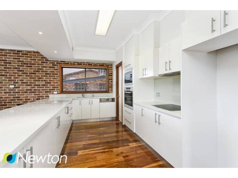 37 Warrangarree Drive, Woronora Heights NSW 2233