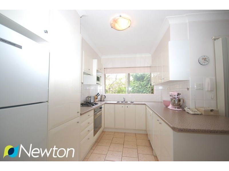 8/2 Vista Street, Caringbah NSW 2229