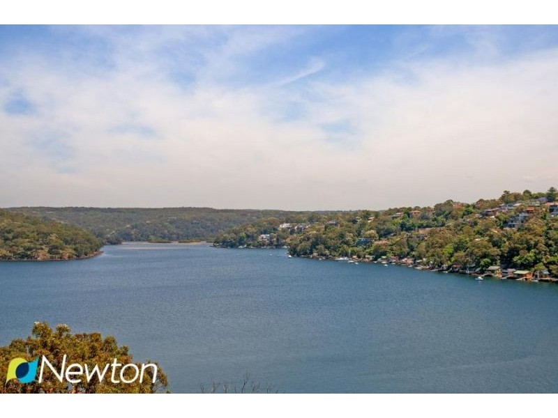 10 Maroopna Road, Yowie Bay NSW 2228