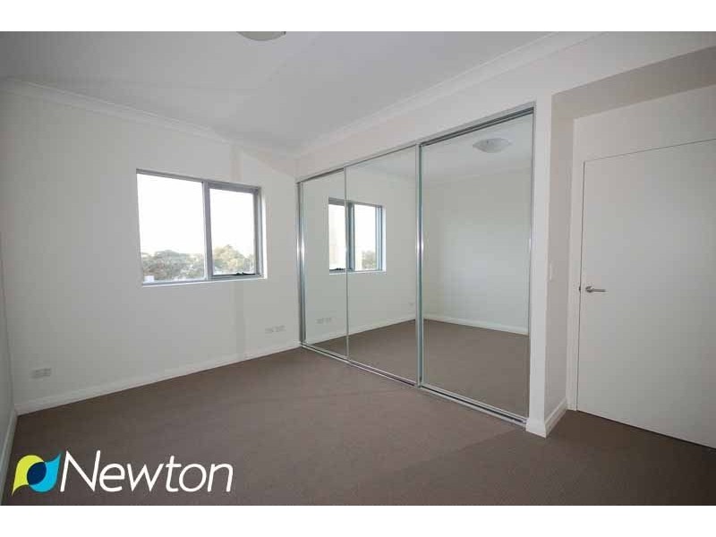 302/26-32 Marsh Street, Wolli Creek NSW 2205