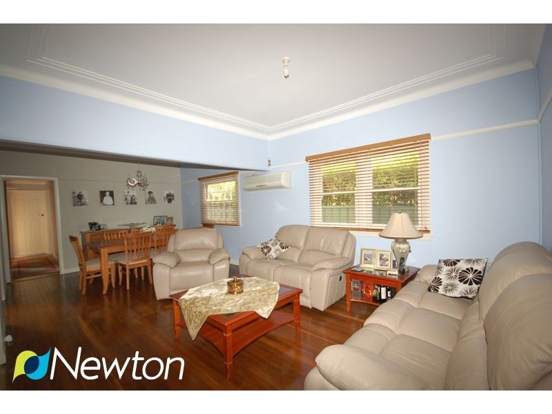 12 Crammond Blvd, Caringbah NSW 2229