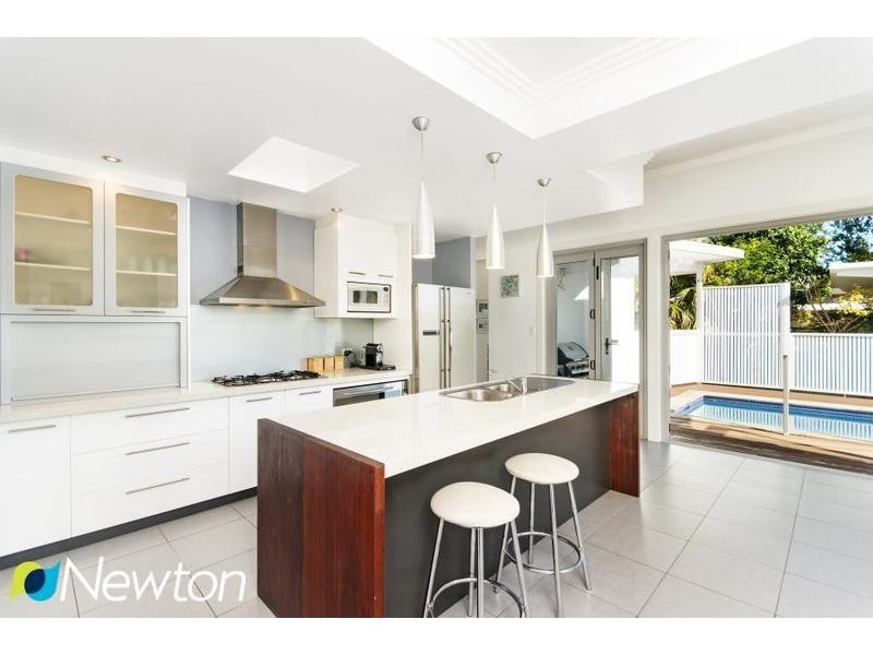 15 Barraran Street, Gymea Bay NSW 2227