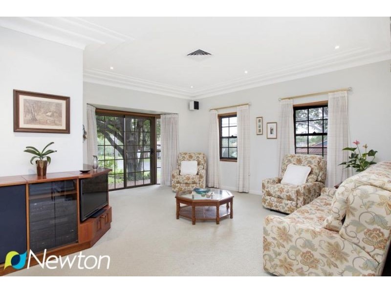 18 Frobisher Avenue, Caringbah NSW 2229