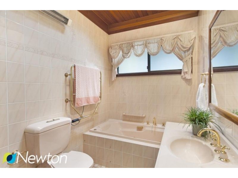 18 Frobisher Avenue, Caringbah NSW 2229