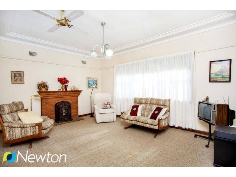 10 Dianella Street, Caringbah NSW 2229