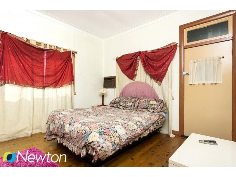 99/99a Como Parade, Como NSW 2226