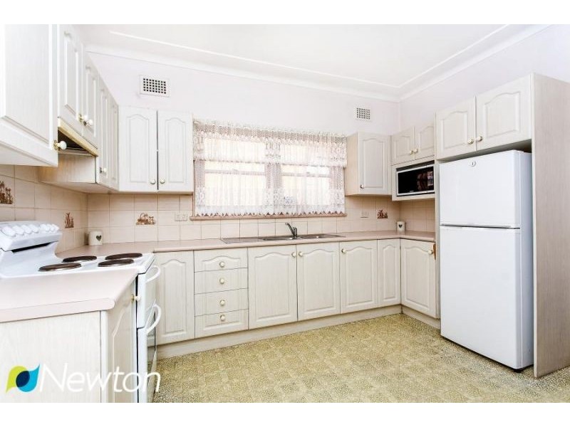 15 Tergur Crescent, Caringbah NSW 2229