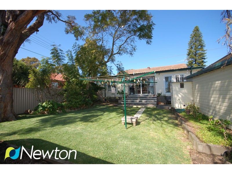 11 Caringbah Road, Woolooware NSW 2230