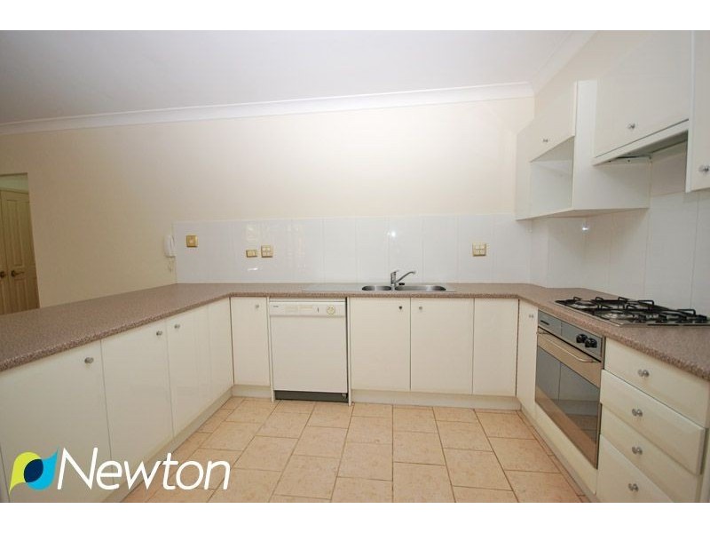 14/2 Vista Street, Caringbah NSW 2229