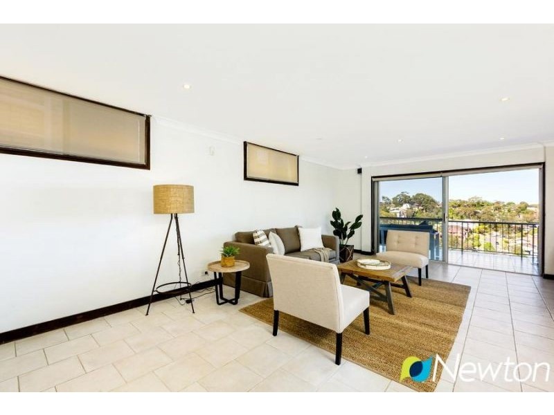 8 Molong Road, Gymea Bay NSW 2227