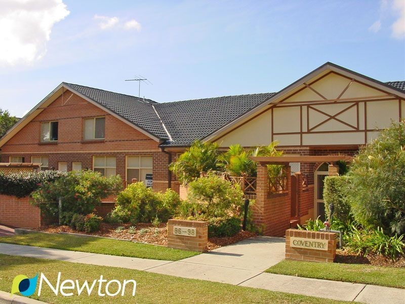 1/96-98 Yathong Rd, Caringbah NSW 2229