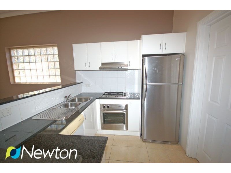 1/96-98 Yathong Rd, Caringbah NSW 2229