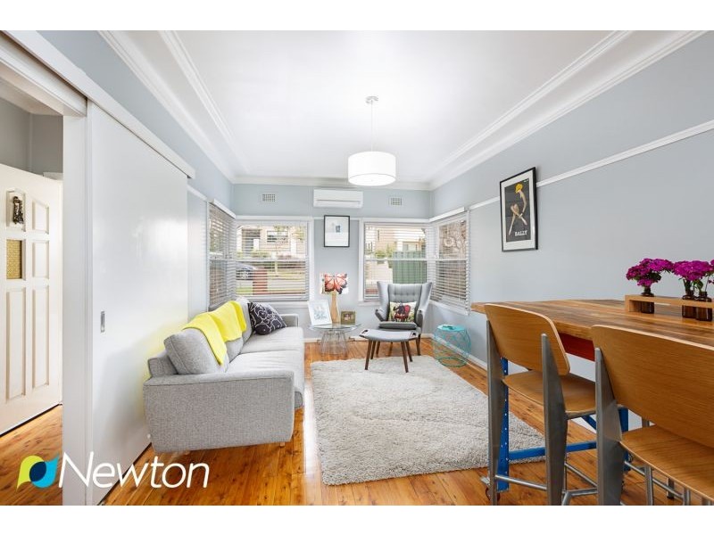 37 Manchester Road, Gymea NSW 2227