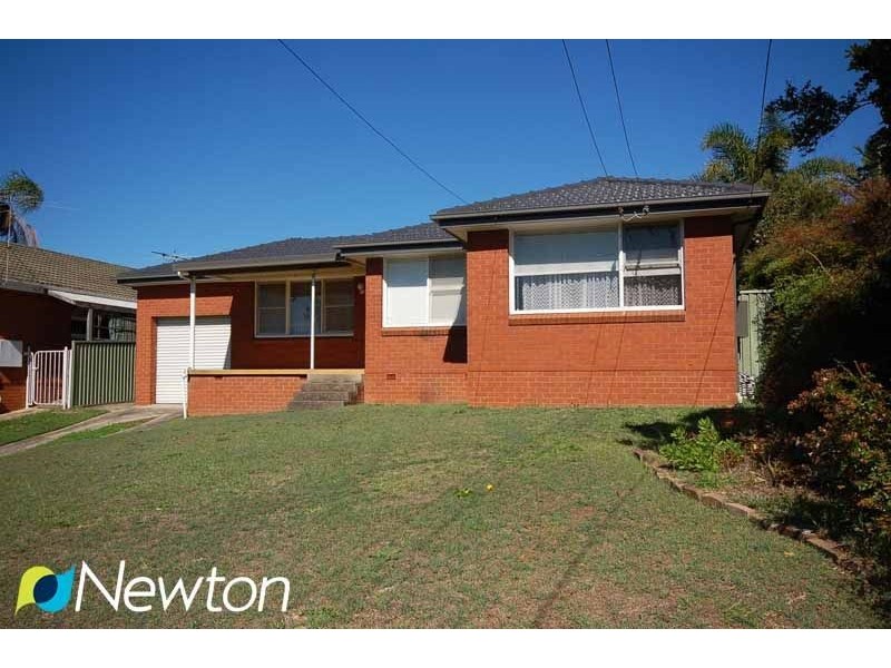 3 Forbes Crescent, Engadine NSW 2233