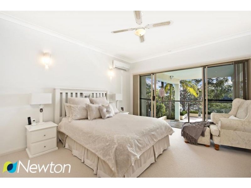 27 Cranbrook Place, Illawong NSW 2234