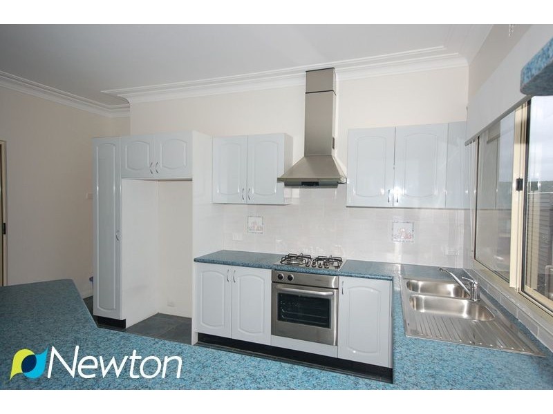 11 Swan Street, Lilli Pilli NSW 2229