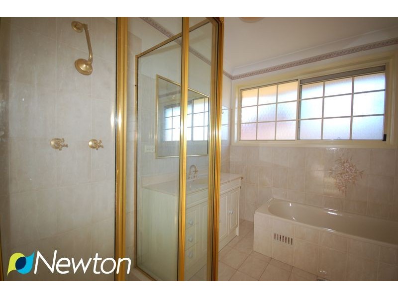 2/258 Port Hacking Rd, Miranda NSW 2228