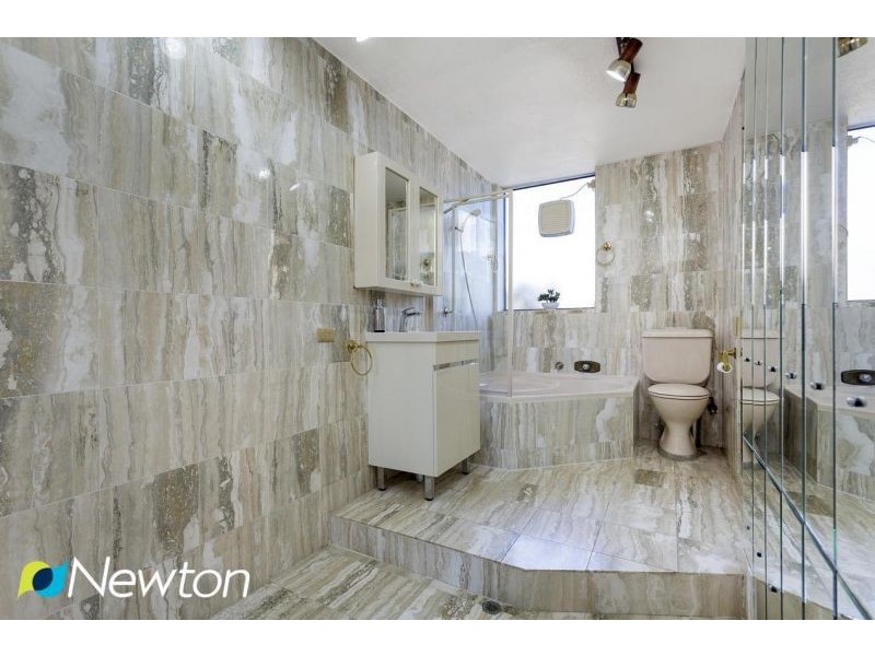 15 Cranbrook Place, Illawong NSW 2234