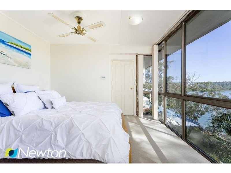 15 Cranbrook Place, Illawong NSW 2234