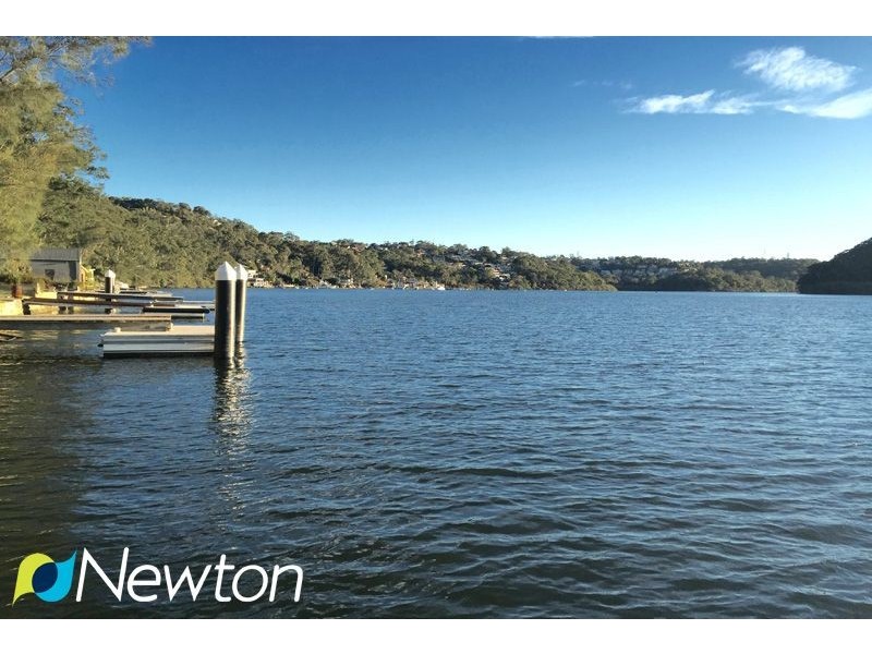 15 Cranbrook Place, Illawong NSW 2234