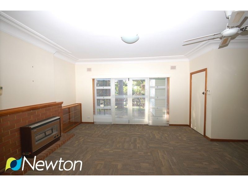 208 President Avenue, Miranda NSW 2228