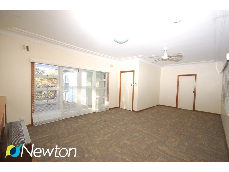 208 President Avenue, Miranda NSW 2228