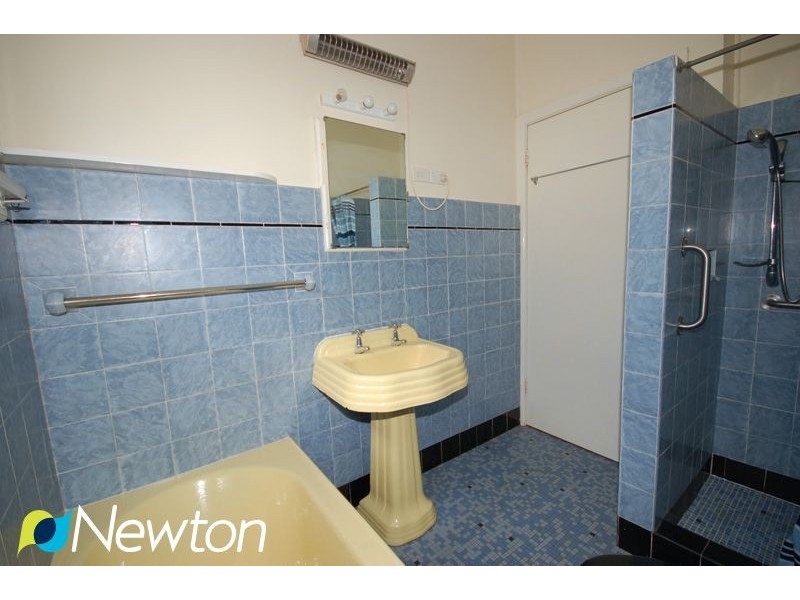 208 President Avenue, Miranda NSW 2228