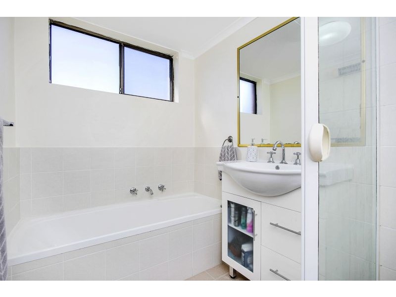 10/131-139 Oak Road, Kirrawee NSW 2232