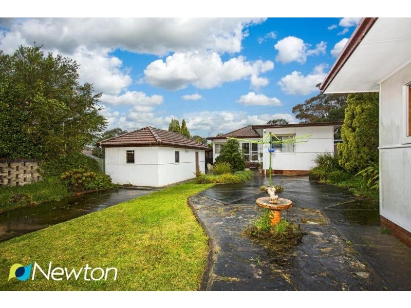 121 Waratah Street, Kirrawee NSW 2232