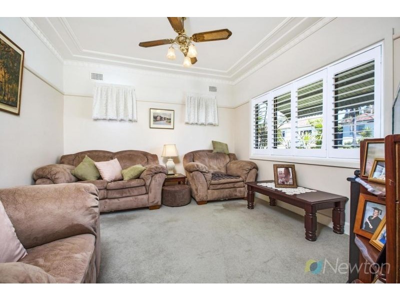 10 Balfour Avenue, Caringbah NSW 2229