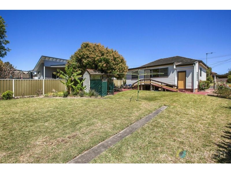 10 Balfour Avenue, Caringbah NSW 2229