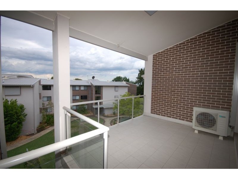 11/6-8 Banksia Road, Caringbah NSW 2229