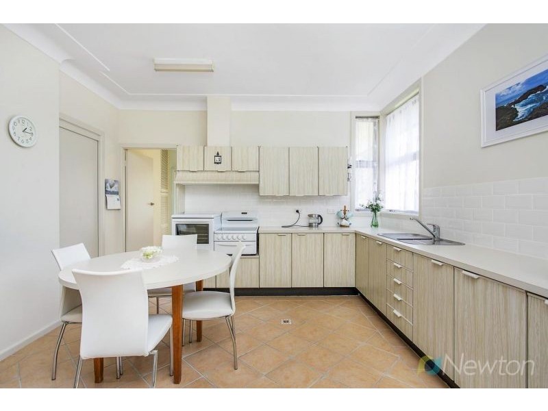 2 Meldrum Avenue, Miranda NSW 2228